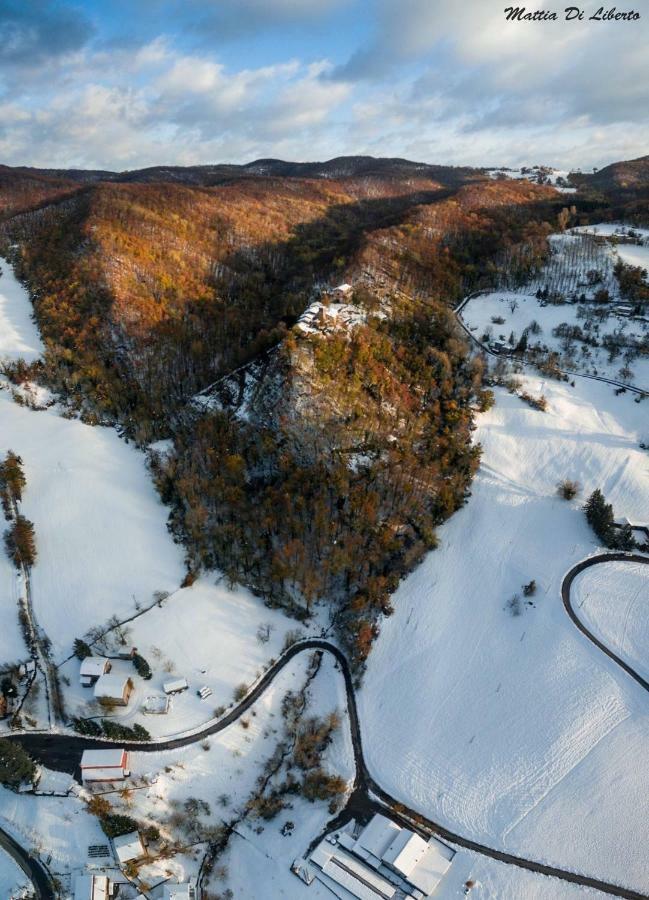 Вилла Castello Di Brandola Polinago Экстерьер фото
